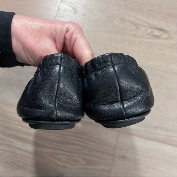 Tory Burch Black Leather Minnie Ballet Flats 8 - Picture 3 of 13